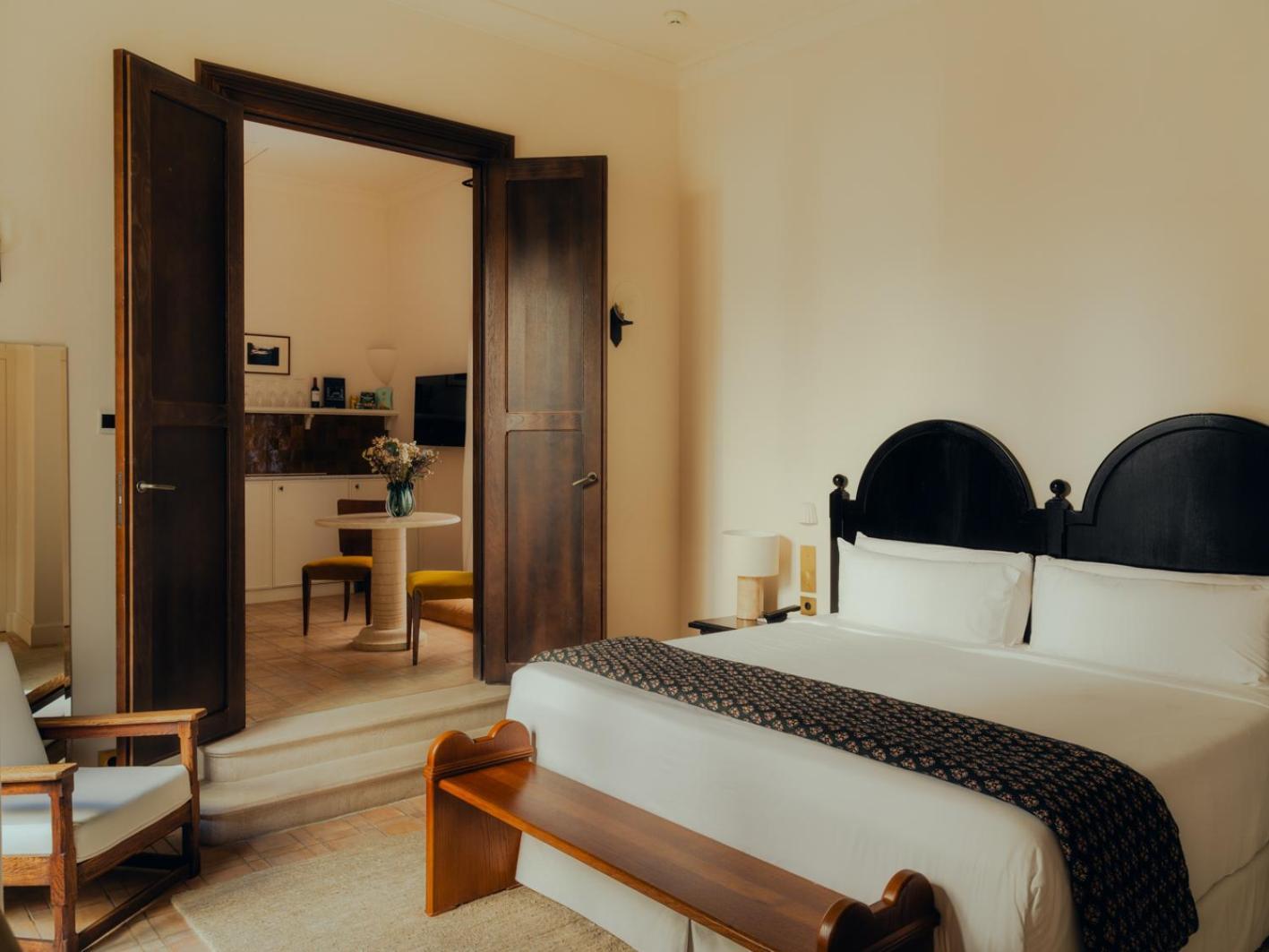 Four-Room Apartment