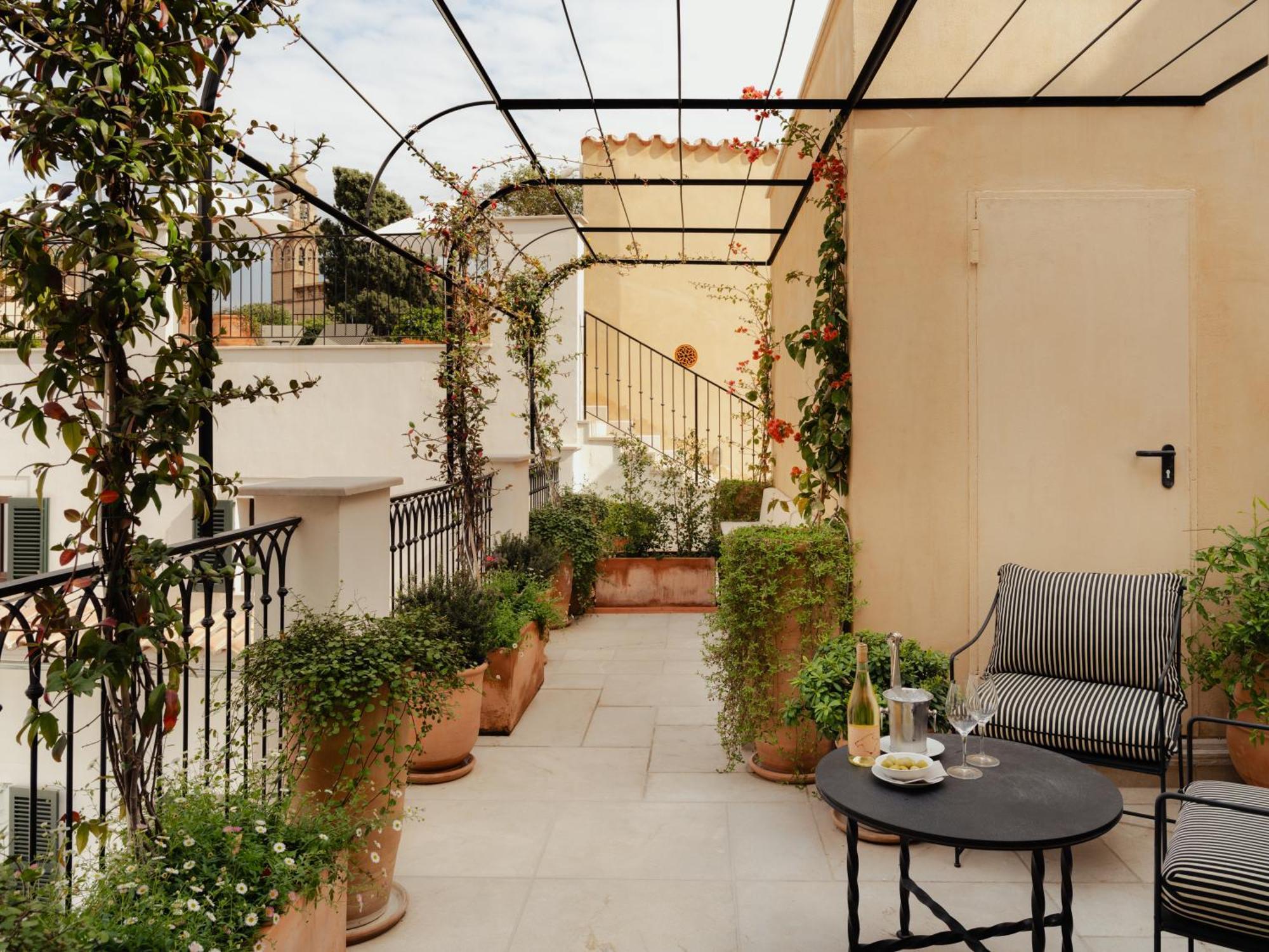 Two-Bedroom Apartment Terrace